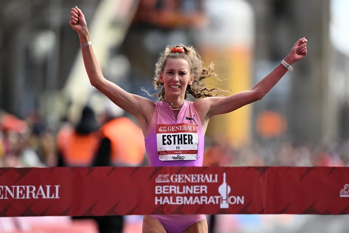 Berliner Halbmarathon mit voller Wucht an deutschen Stars Esther Pfeiffer beim Berliner Halbmarathon